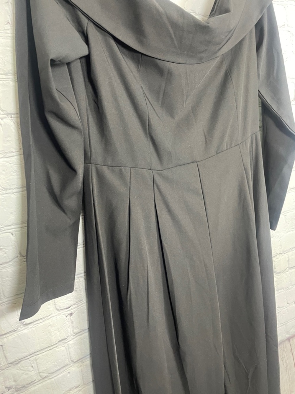 NWT Sierra Darien Black Cocktail Party Dress Off Shoulder Jumpsuit Medium - Picture 5 of 10